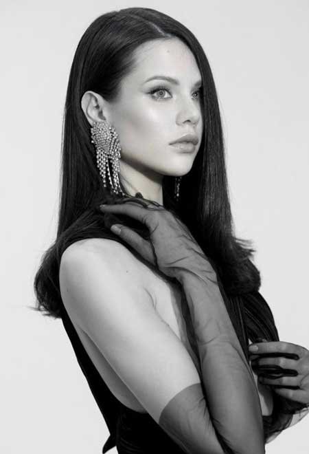 Upscale Dubai escorts, European escort Dubai, High end escort Dubai, luxury Dubai escorts, vip escort Dubai, premium Dubai escorts, vip escort in Dubai, Dubai luxury escort, Dubai premium escort, high class escorts in Dubai